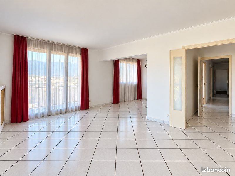 Appartement à vendre, 105m², Fontaine