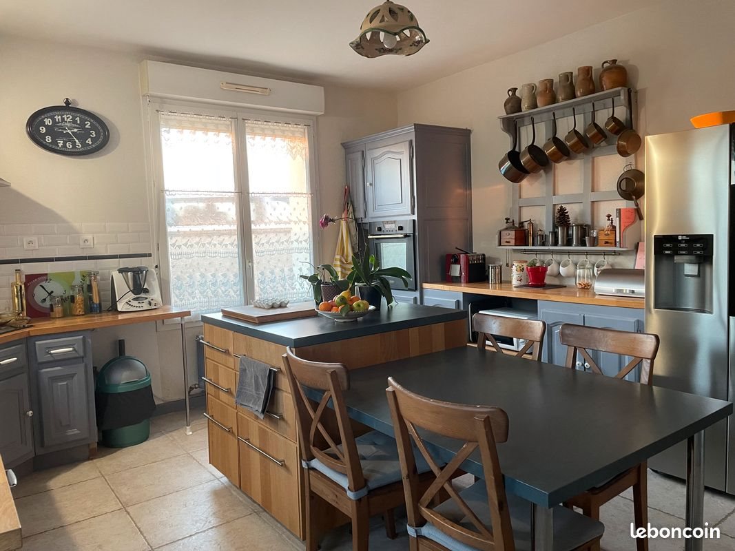 Maison à vendre, 177m², Sambin