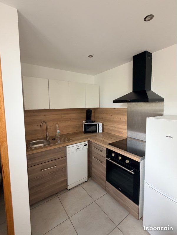 Appartement à louer, 39m², Rousson