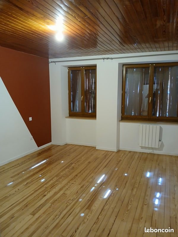 Maison à louer, 100m², Le Monastier-sur-Gazeille