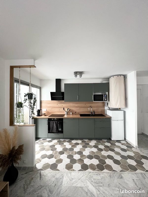 Appartement à louer, 39m², Fréjus