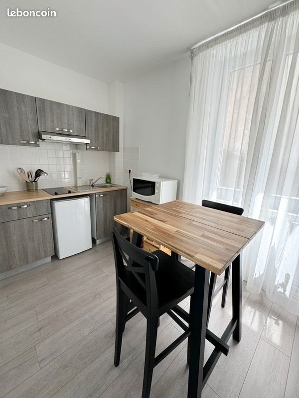 Appartement à louer, 2m², Clermont-Ferrand