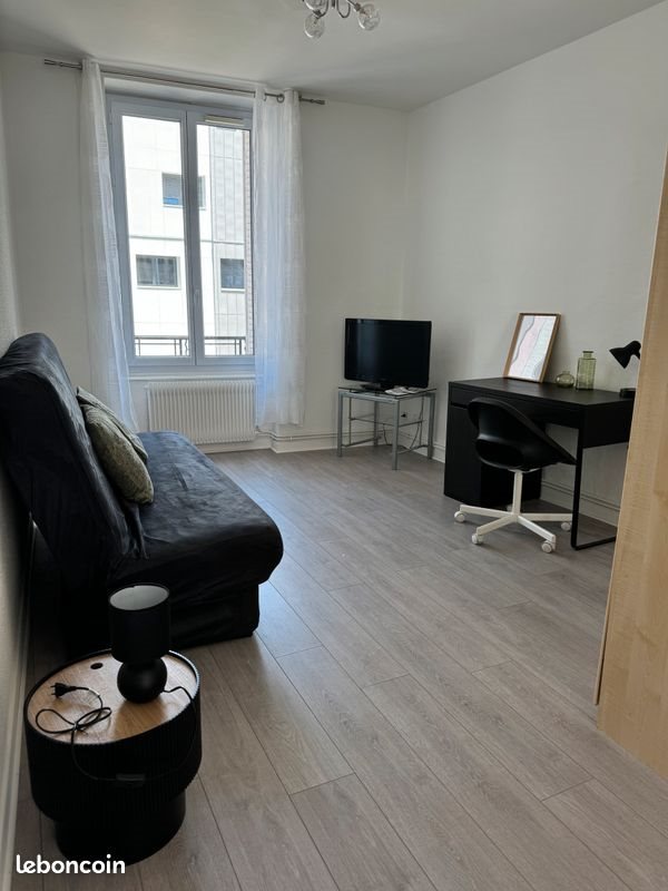 Appartement à louer, 2m², Clermont-Ferrand