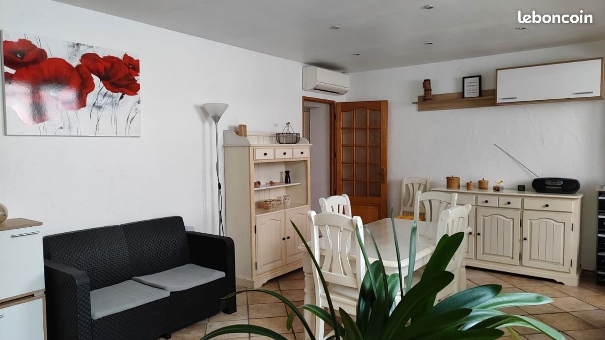 Maison à louer, 70m², Rognonas