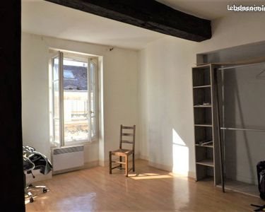Appartement à louer, 28m², Orléans