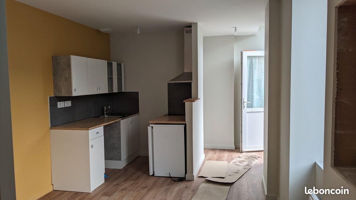 Appartement à louer, 29m², Fougères