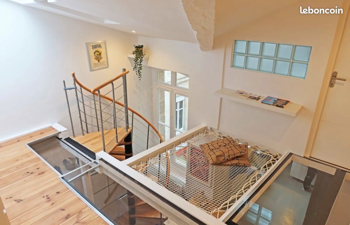 Appartement à louer, 54m², Bordeaux