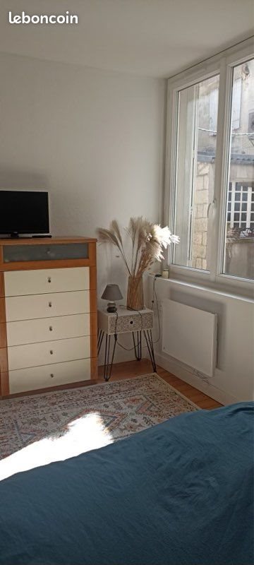 Appartement à louer, 36m², Saintes