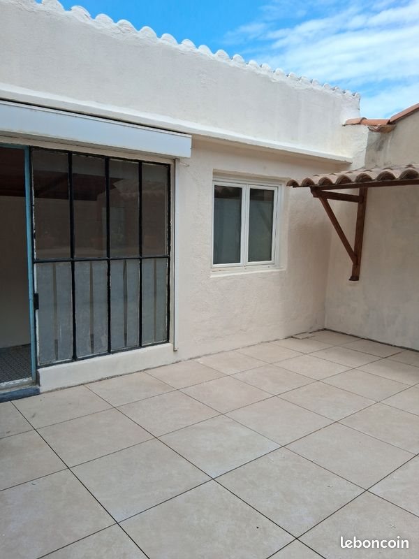 Appartement à louer, 66m², Cuers