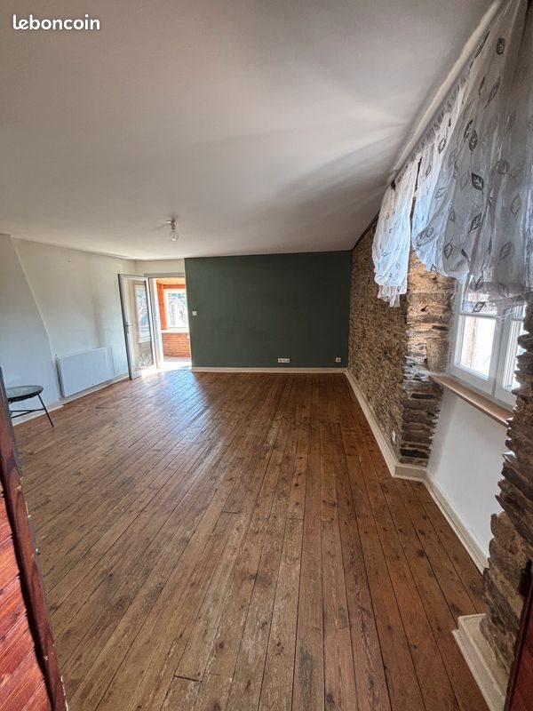 Appartement à louer, 113m², Saint-Yrieix-la-Perche