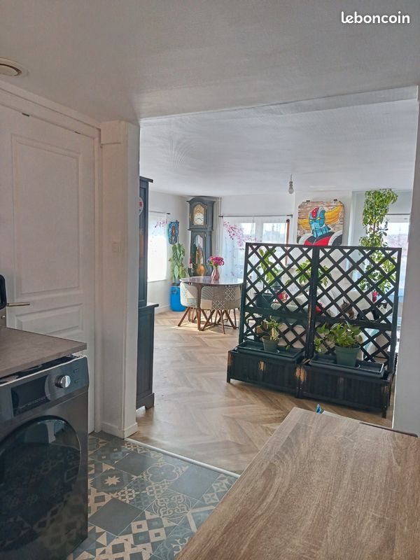 Appartement à louer, 79m², Givet