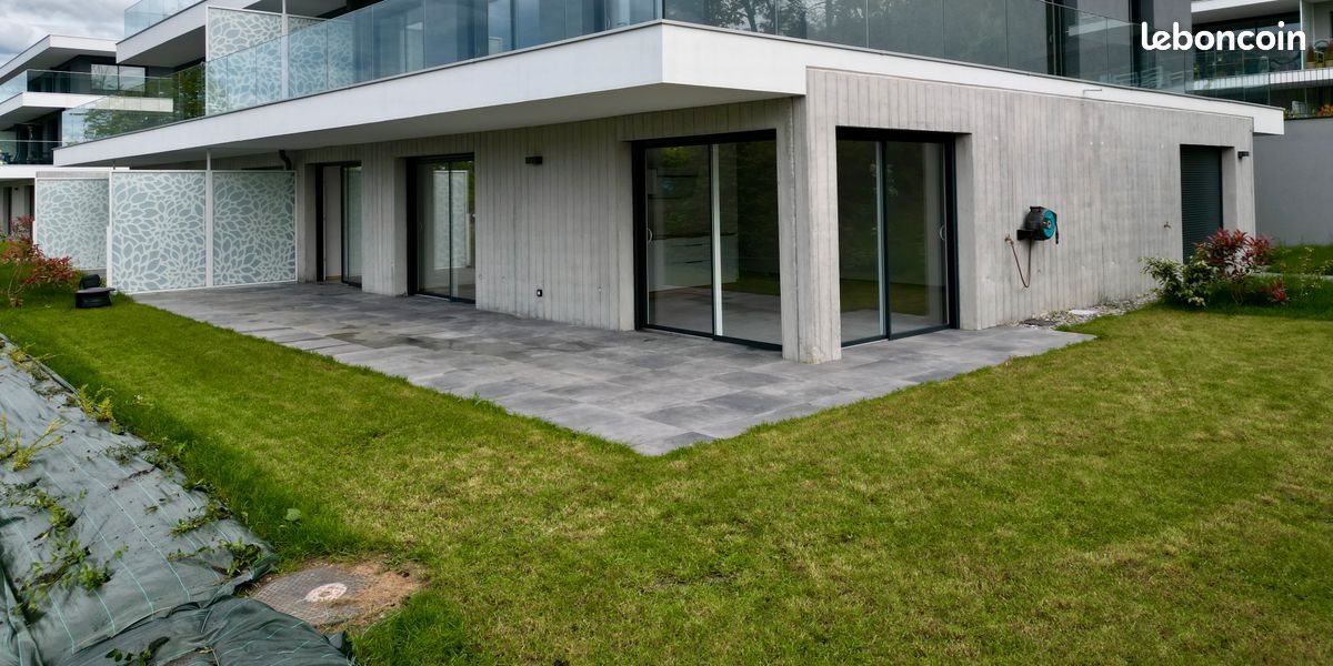 Appartement à louer, 70m², Evian-les-Bains