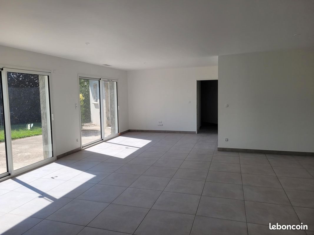 Maison à vendre, 113m², Guéreins