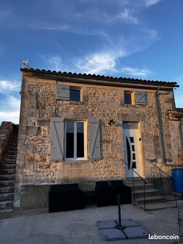 Maison à louer, 58m², Les Essards