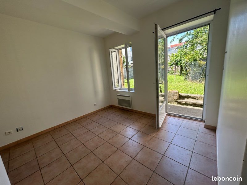 Appartement à louer, 25m², Agen