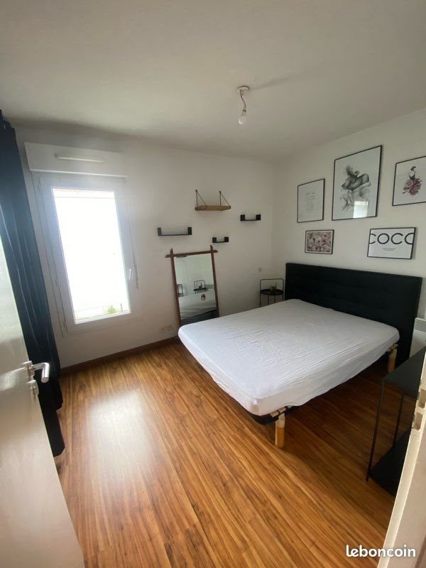 Appartement à louer, 42m², Rochefort