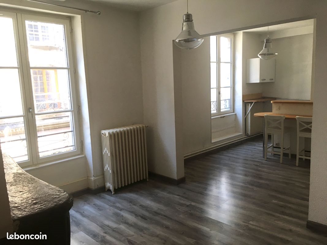 Appartement à louer, 29m², Riom