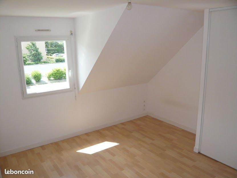 Maison à louer, 70m², Yffiniac