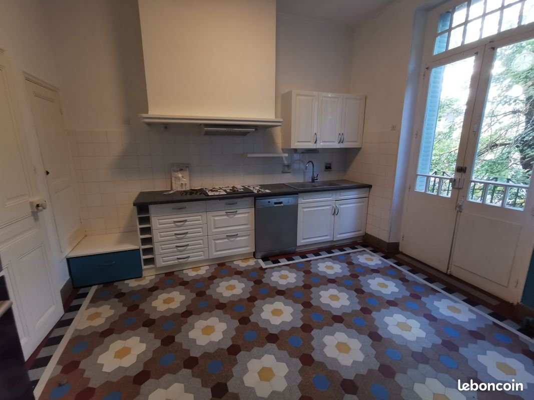 Appartement à louer, 109m², Montélimar