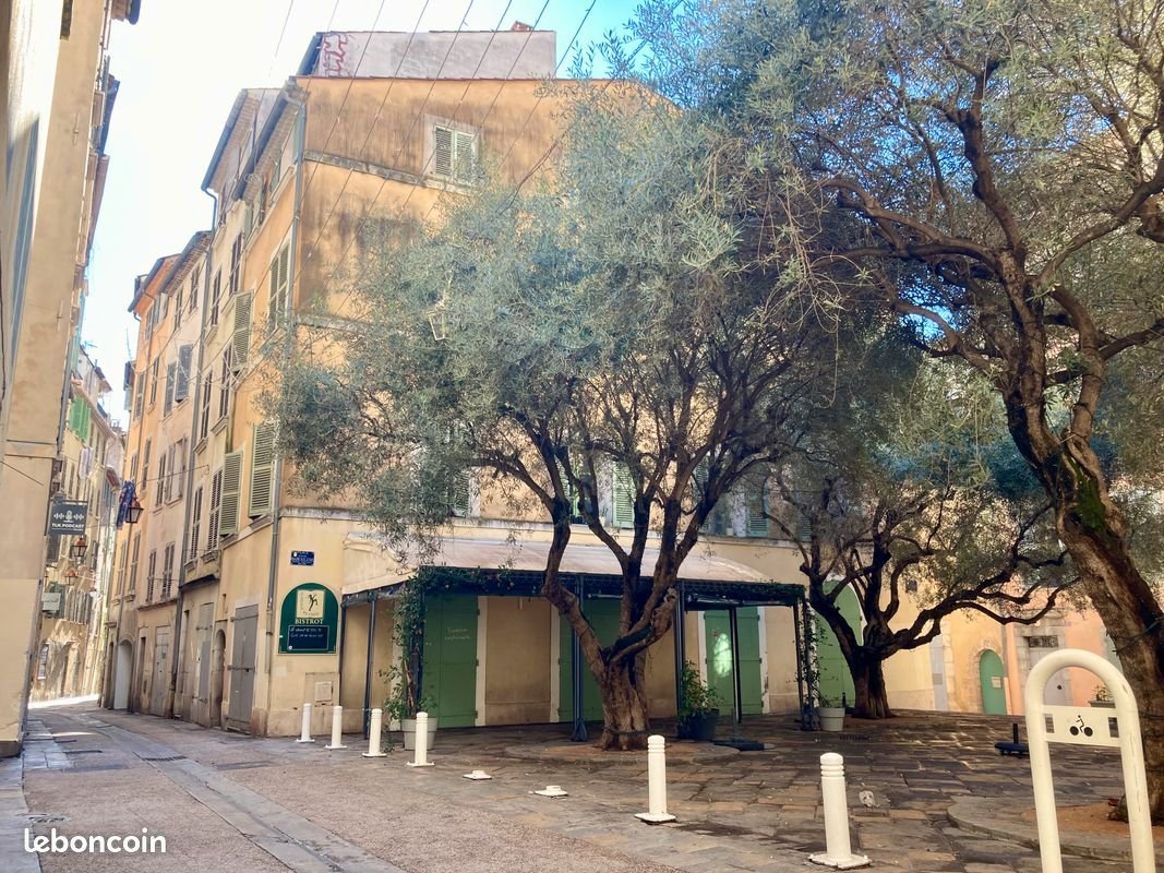 Appartement à louer, 52m², Toulon