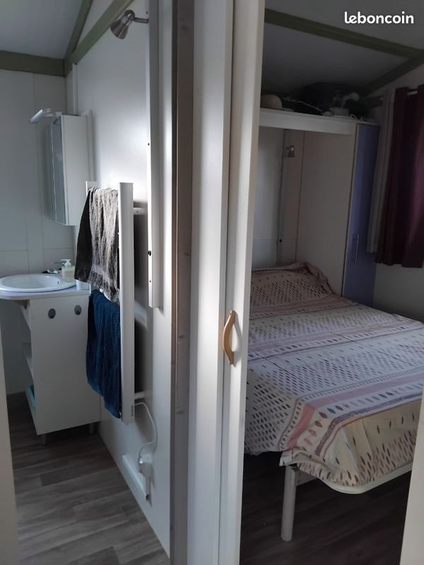 Maison à louer, 22m², Saint-Maximin-la-Sainte-Baume