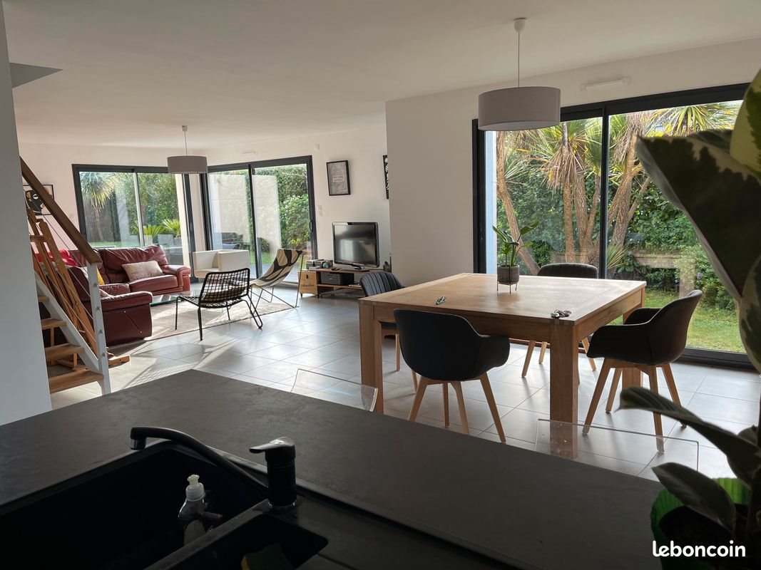 Maison à vendre, 140m², Larmor-Plage