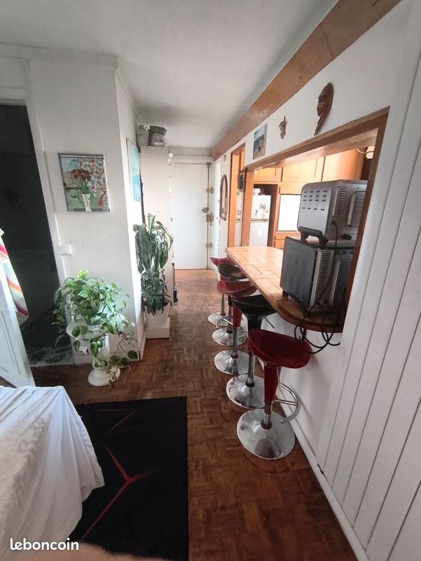Appartement à louer, 92m², Courbevoie