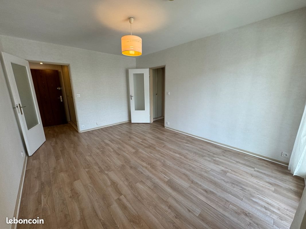 Appartement à louer, 32m², Dijon