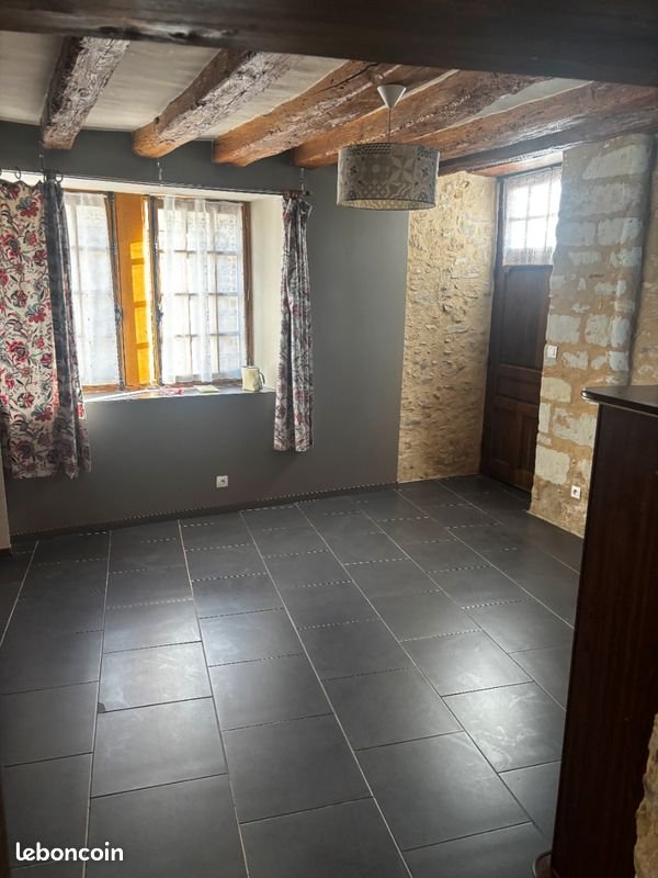 Appartement à louer, 55m², Morannes