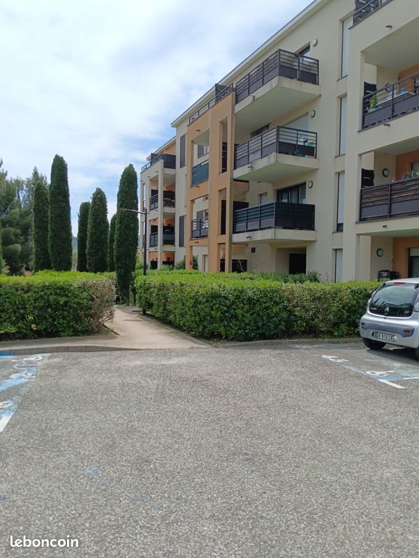Appartement à vendre, 57m², Brignoles
