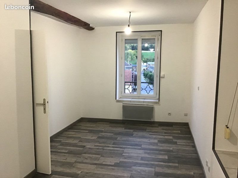 Appartement à louer, 61m², Noyers-Pont-Maugis