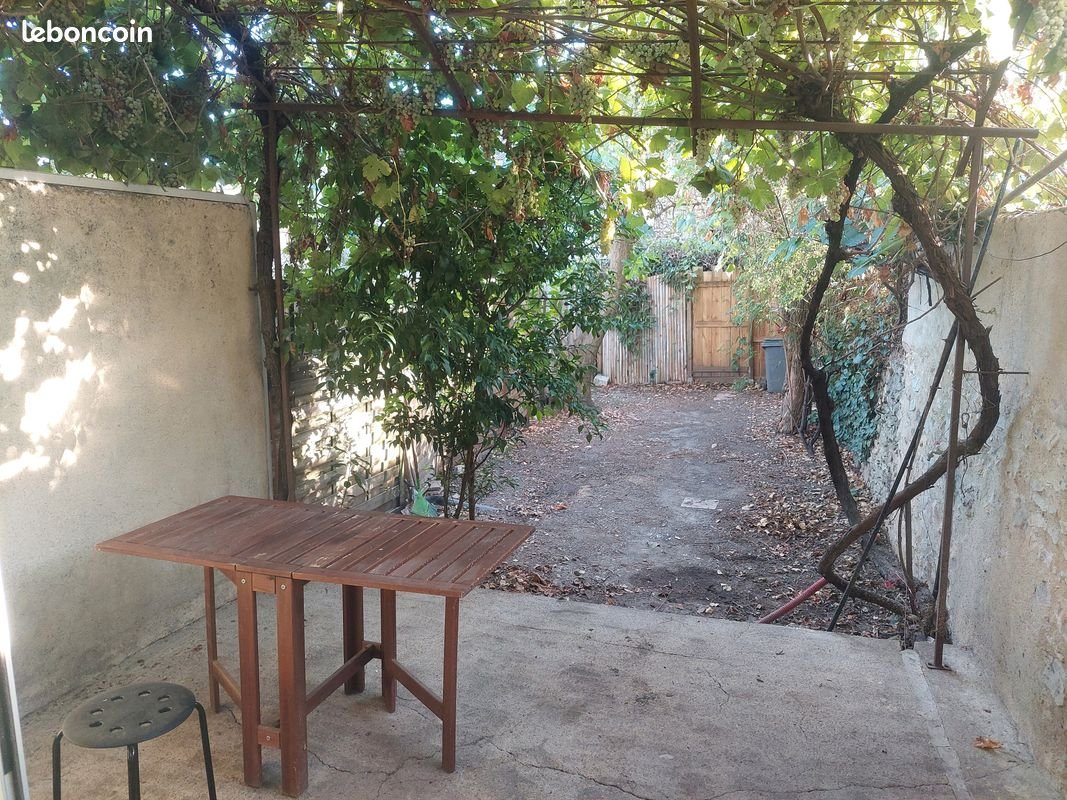 Maison à louer, 100m², Quissac