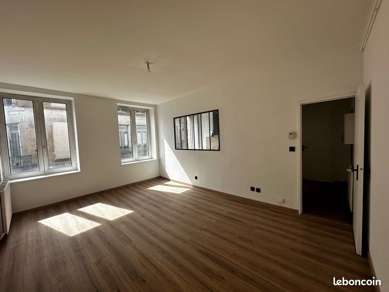 Appartement à louer, 70m², Le Chambon-Feugerolles