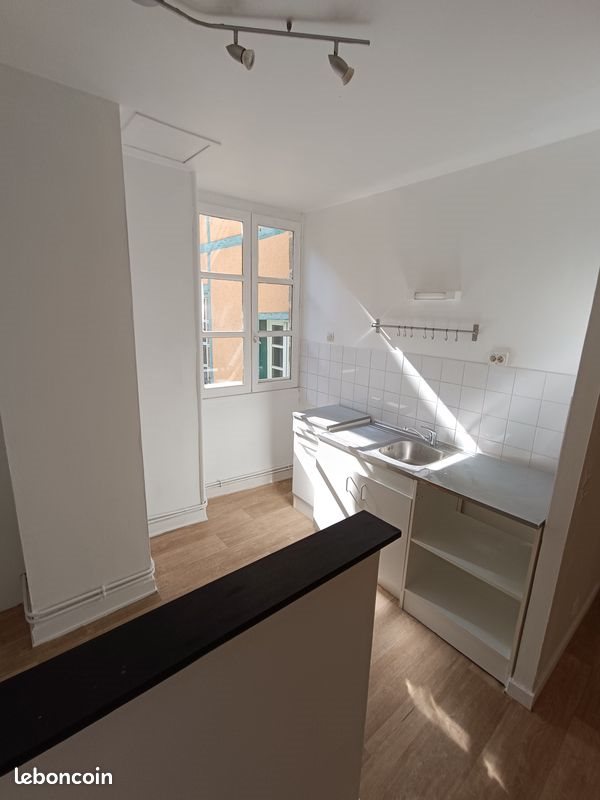 Appartement à louer, 70m², Laval