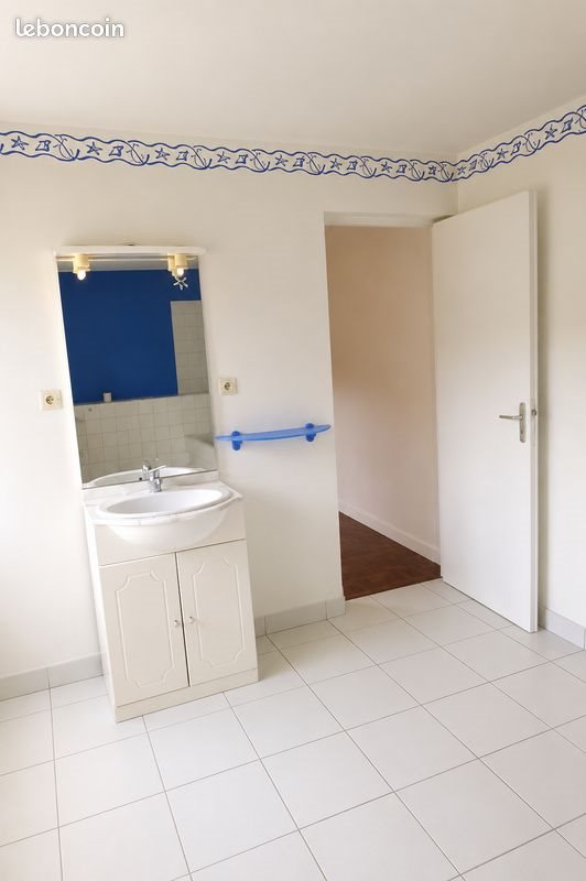 Maison à louer, 80m², Berchères-les-Pierres