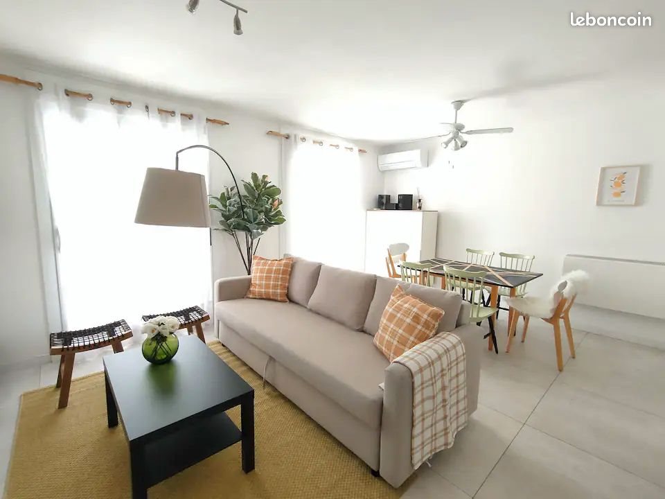 Appartement à louer, 75m², Antibes