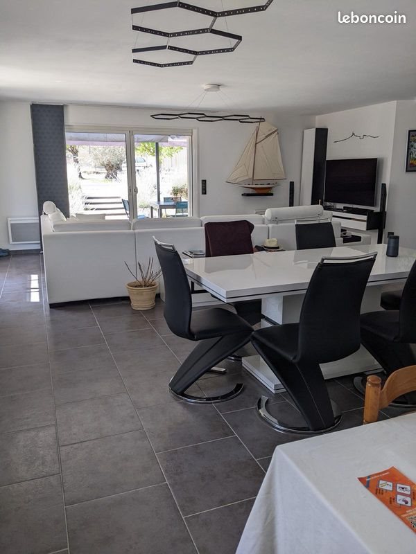 Maison à vendre, 137m², La Verdière