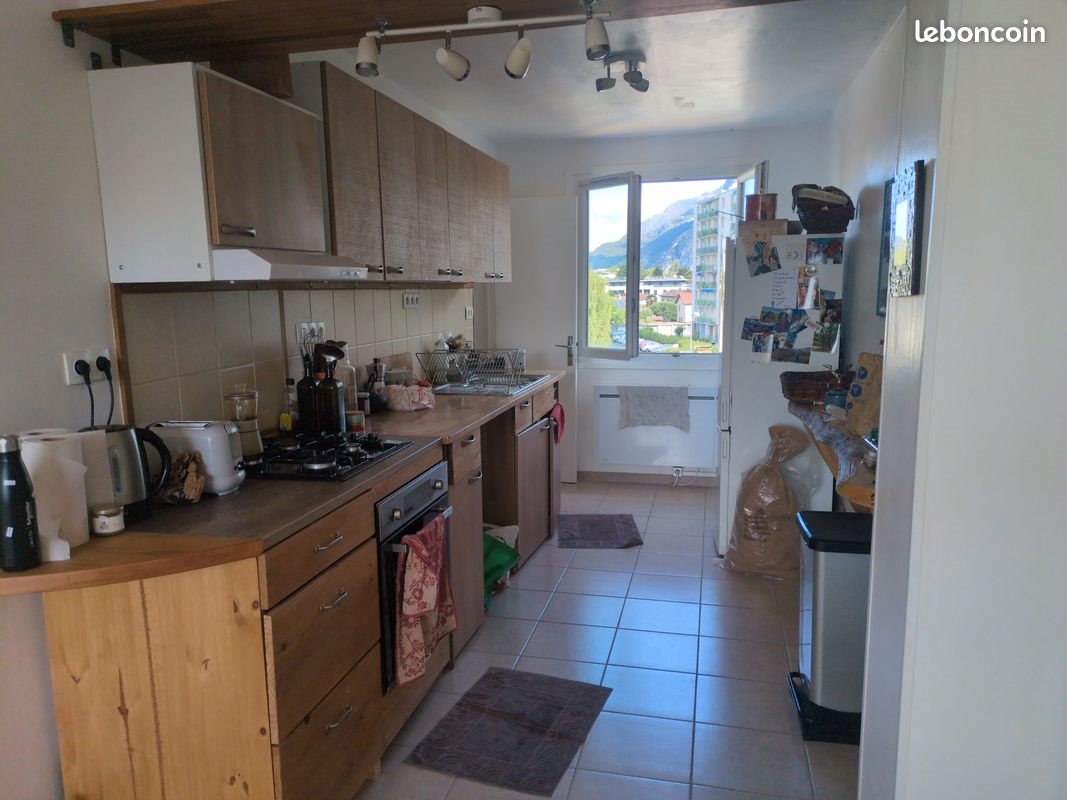 Appartement à louer, 64m², Saint-Egrève