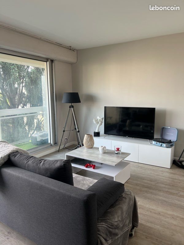 Appartement à louer, 40m², Courbevoie