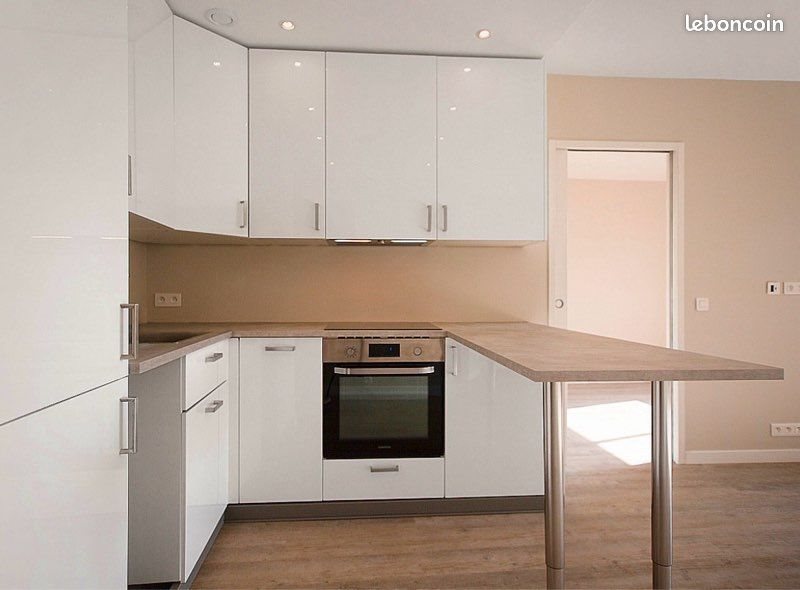 Appartement à louer, 40m², Courbevoie
