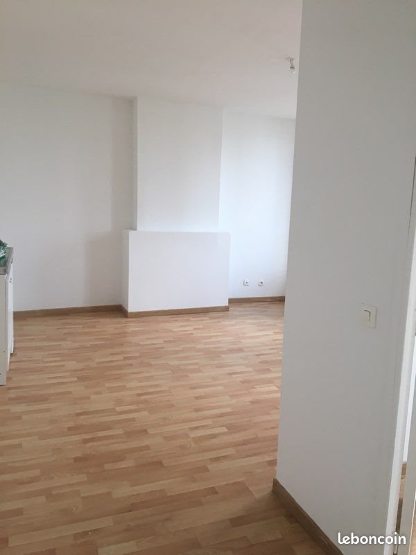 Appartement à louer, 55m², Condé-sur-l'Escaut