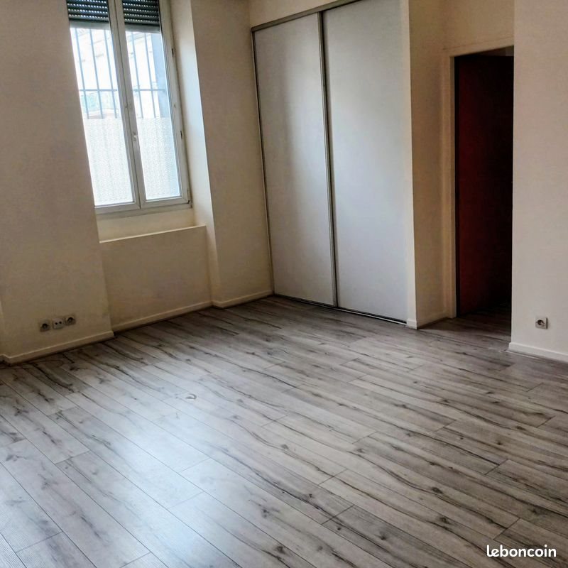 Appartement à louer, 46m², Bordeaux