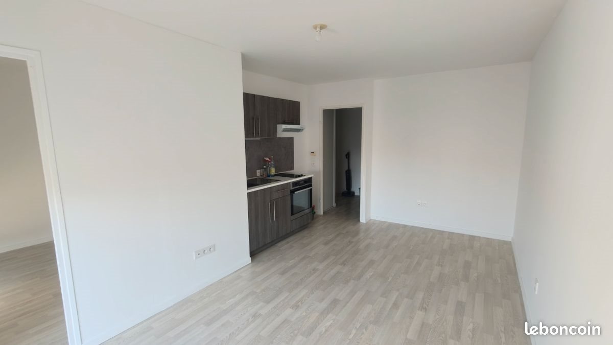 Appartement à louer, 33m², La Ville-du-Bois