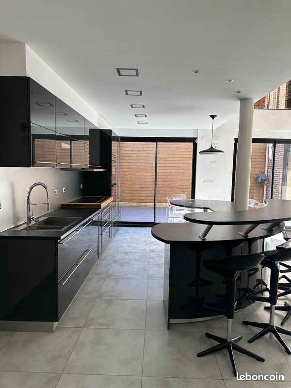 Maison à louer, 160m², Lille