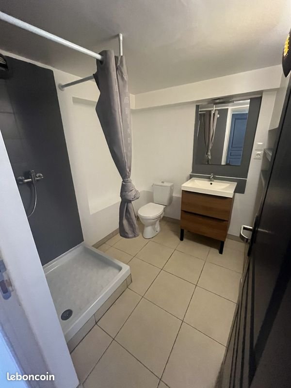 Appartement à louer, 20m², Marseille 1er