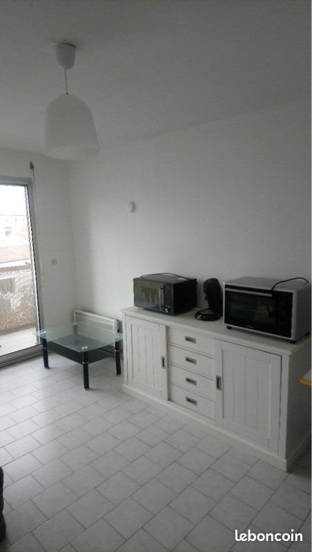 Appartement à louer, 20m², Nîmes