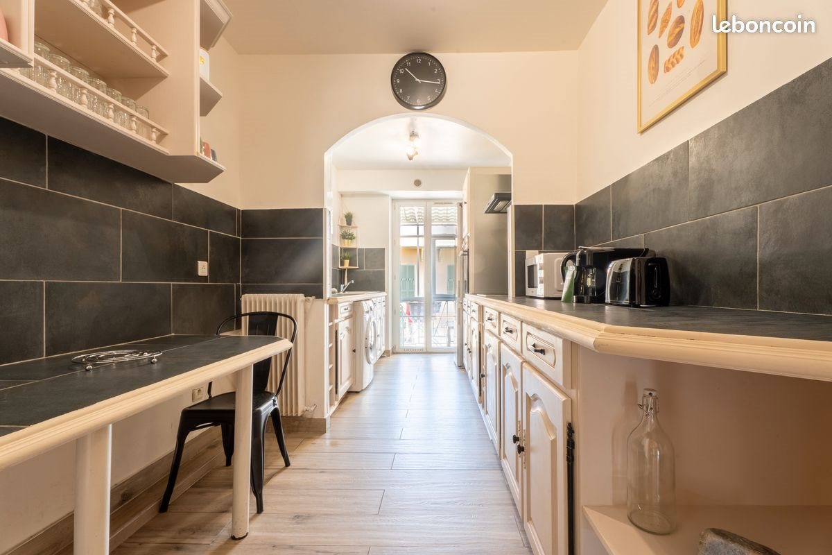 Appartement à louer, 115m², Nice