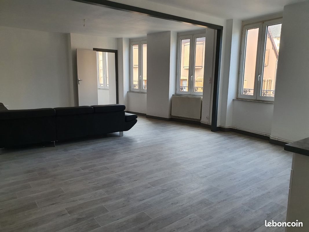 Appartement à louer, 100m², Charlieu