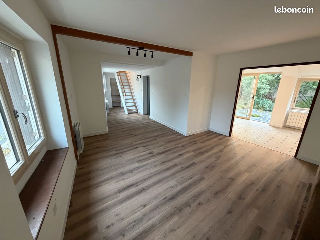 Maison à louer, 104m², Cheffes