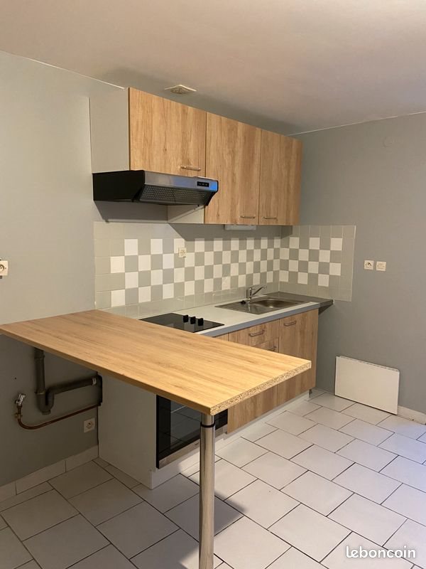Maison à louer, 60m², Latillé